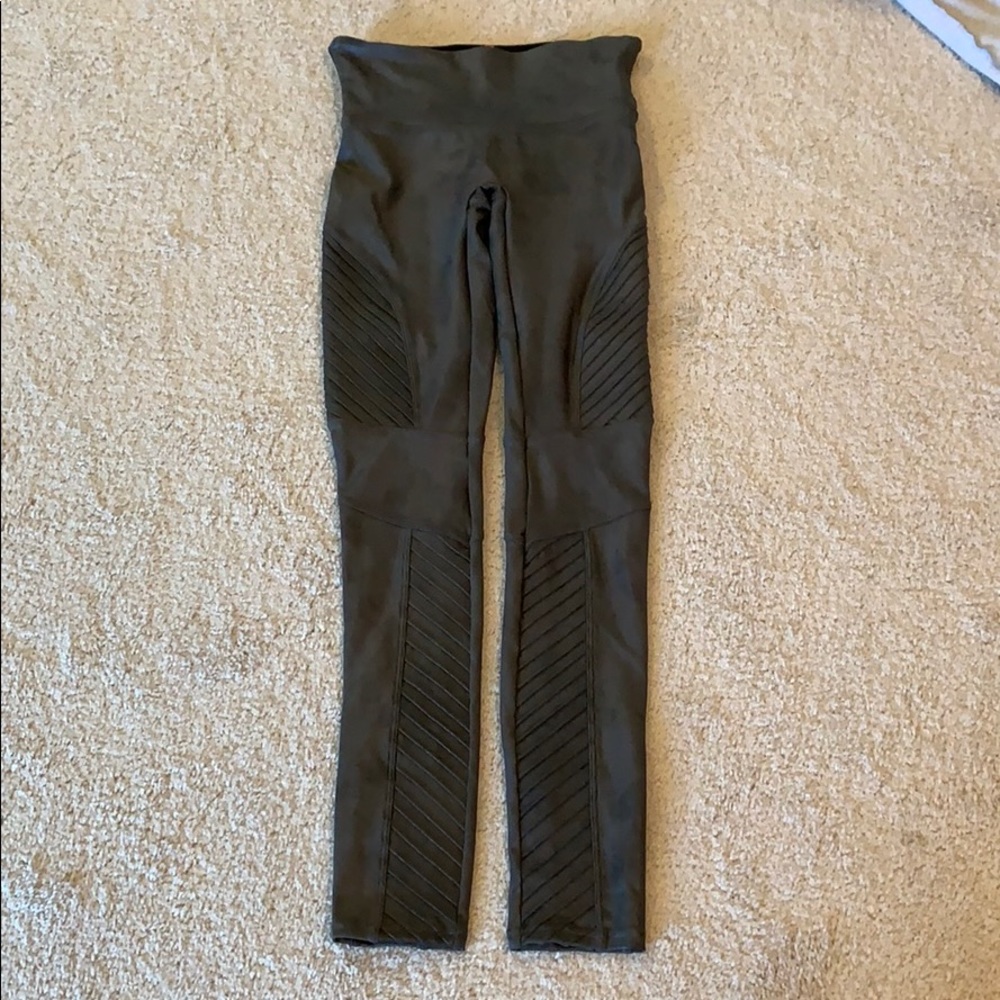 Beautiful army green spanx
